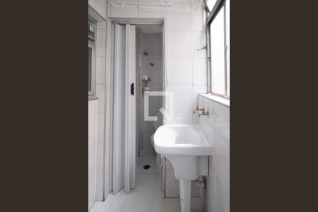 Apartamento para alugar com 67m², 2 quartos e sem vagaÁrea de Serviço