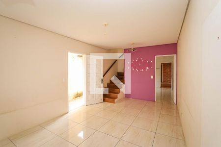 Sala de casa à venda com 2 quartos, 100m² em Jardim Maria Rosa, Taboão da Serra