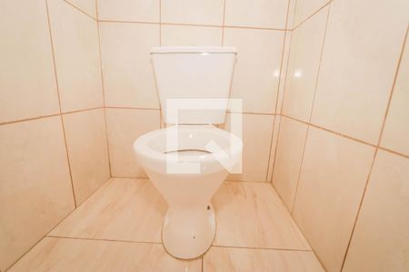 Casa para alugar com 100m², 2 quartos e 2 vagas Casa para alugar com 100m², 2 quartos e 2 vagasBanheiro de serviço