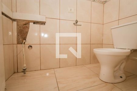 Casa para alugar com 100m², 2 quartos e 2 vagas Casa para alugar com 100m², 2 quartos e 2 vagasBanheiro de serviço