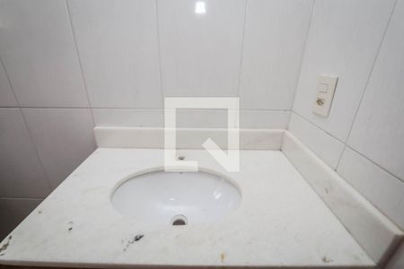 Casa para alugar com 100m², 2 quartos e 2 vagas Casa para alugar com 100m², 2 quartos e 2 vagasBanheiro 3