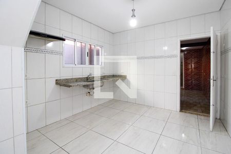Cozinha  de casa à venda com 2 quartos, 100m² em Jardim Maria Rosa, Taboão da Serra
