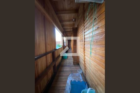 Casa à venda com 330m², 5 quartos e 4 vagasquarto casa 2