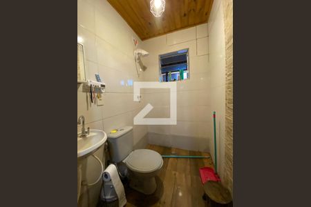 Casa à venda com 330m², 5 quartos e 4 vagasbanheiro suite quarto 1