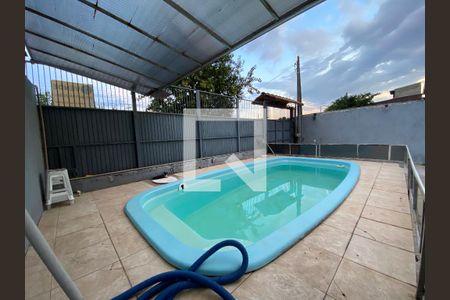 Casa à venda com 330m², 5 quartos e 4 vagasÁrea externa