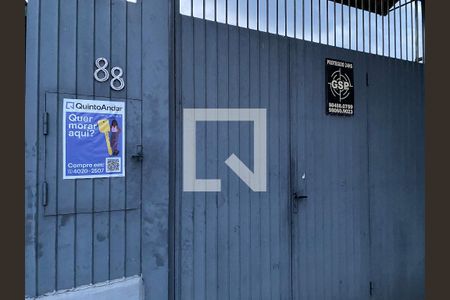 Casa à venda com 330m², 5 quartos e 4 vagasplaca nstalada