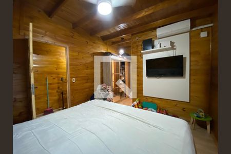 Casa à venda com 330m², 5 quartos e 4 vagasquarto casa 2