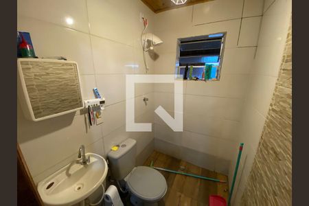 Casa à venda com 330m², 5 quartos e 4 vagasbanheiro suite quarto 1