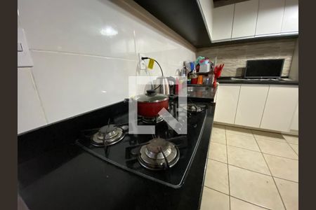 Casa à venda com 330m², 5 quartos e 4 vagascozinha casa 2