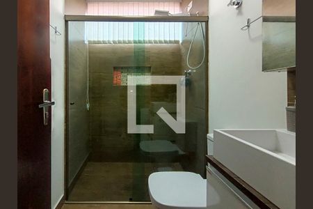 Casa à venda com 155m², 3 quartos e 3 vagasBanheiro Social