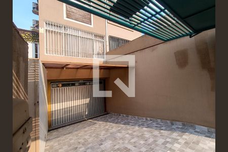 Casa à venda com 155m², 3 quartos e 3 vagasFachada - Garagem
