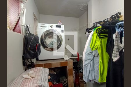 Casa à venda com 155m², 3 quartos e 3 vagasLavanderia