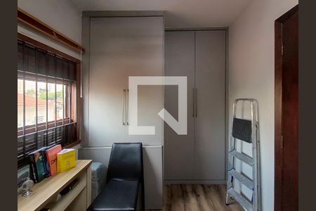 Casa à venda com 155m², 3 quartos e 3 vagasQuarto 2 - Escritório