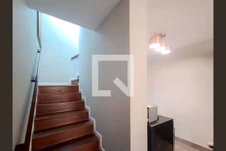 Casa à venda com 155m², 3 quartos e 3 vagasCorredor