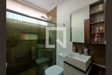 Casa à venda com 155m², 3 quartos e 3 vagasBanheiro Social