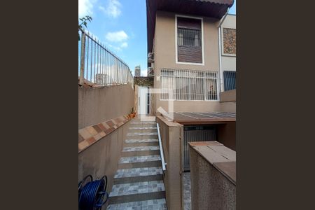 Casa à venda com 155m², 3 quartos e 3 vagasFachada - Garagem