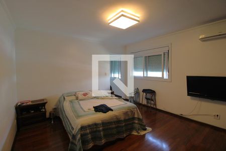 Suíte 1 de casa à venda com 4 quartos, 195m² em Jardim Umuarama, São Paulo