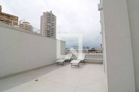 Casa à venda com 2 quartos, 103m² em Cambuci, São Paulo