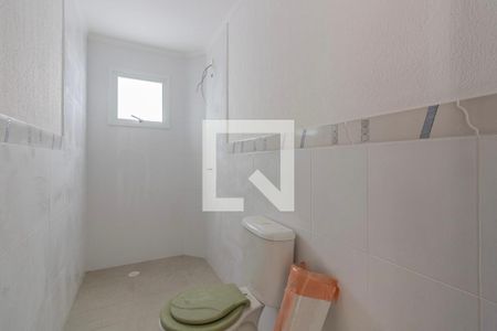 Banheiro de apartamento para alugar com 1 quarto, 57m² em Morro Santana, Porto Alegre