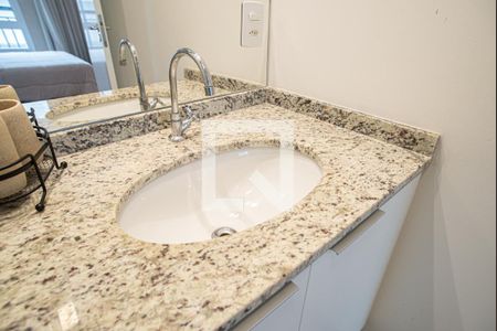 Studio para alugar com 25m², 1 quarto e sem vaga Studio para alugar com 25m², 1 quarto e sem vagaBanheiro