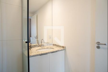 Studio para alugar com 25m², 1 quarto e sem vaga Studio para alugar com 25m², 1 quarto e sem vagaBanheiro