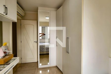 Apartamento à venda com 175m², 2 quartos e 2 vagasQuarto
