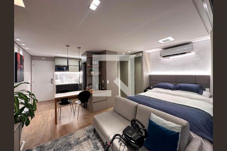 Quarto/Sala de kitnet/studio à venda com 0 quarto, 42m² em Brooklin Paulista, São Paulo