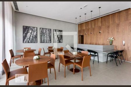 Studio à venda com 42m², 0 quarto e 1 vagaSalão de Festas 2