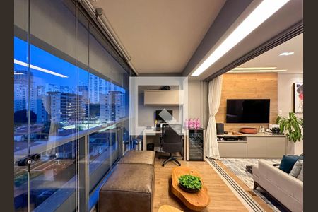 Sacada de kitnet/studio à venda com 0 quarto, 42m² em Brooklin Paulista, São Paulo