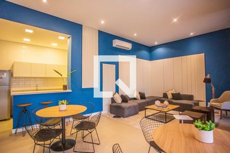Studio à venda com 27m², 1 quarto e sem vagaSalão de festas