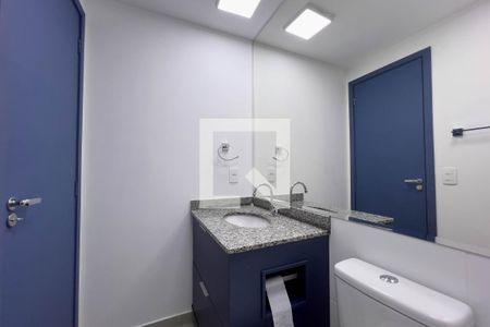 Banheiro de kitnet/studio para alugar com 1 quarto, 27m² em Vila Clementino, São Paulo