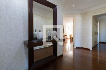 Casa à venda com 331m², 4 quartos e 4 vagasHall