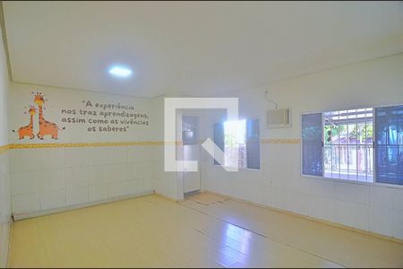 Quarto 1 de casa para alugar com 7 quartos, 220m² em Marechal Rondon, Canoas