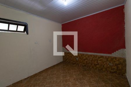 Quarto de casa para alugar com 1 quarto, 25m² em Vila Medeiros, São Paulo