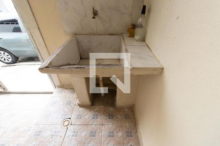 Casa para alugar com 25m², 1 quarto e sem vagaÁrea de Serviço