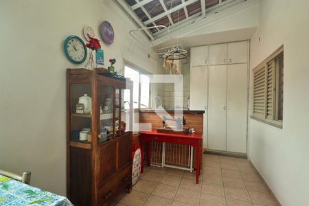 Casa à venda com 275m², 2 quartos e 3 vagasÁrea de Serviço