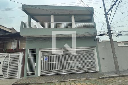 Casa à venda com 275m², 2 quartos e 3 vagasFachada