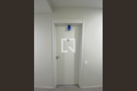 Apartamento para alugar com 38m², 2 quartos e sem vagalock box