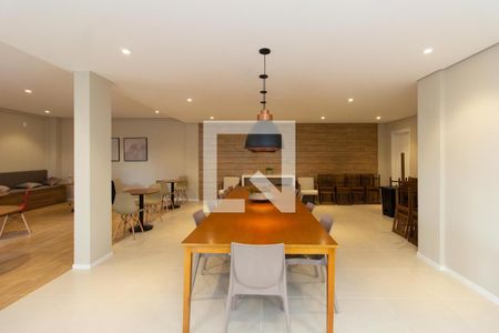 Apartamento para alugar com 38m², 2 quartos e sem vagaÁrea comum - Salão de festas