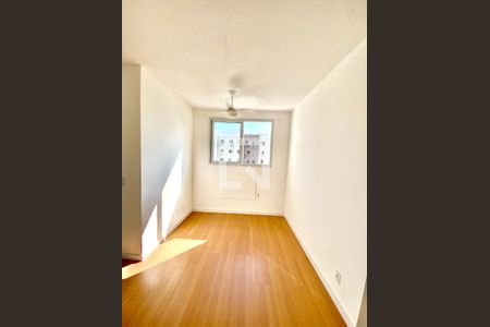Sala de apartamento para alugar com 2 quartos, 42m² em Engenho de Dentro, Rio de Janeiro