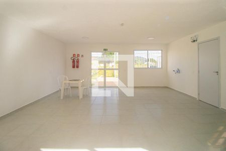 Apartamento à venda com 42m², 2 quartos e 1 vaga Apartamento à venda com 42m², 2 quartos e 1 vagaÁrea comum - Salão de festas