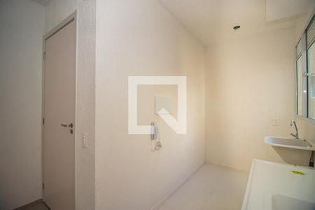 Apartamento à venda com 42m², 2 quartos e 1 vaga Apartamento à venda com 42m², 2 quartos e 1 vagaCozinha e Área de Serviço