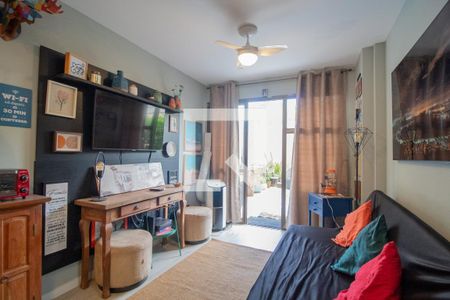 Apartamento para alugar com 110m², 2 quartos e 1 vagaSala 