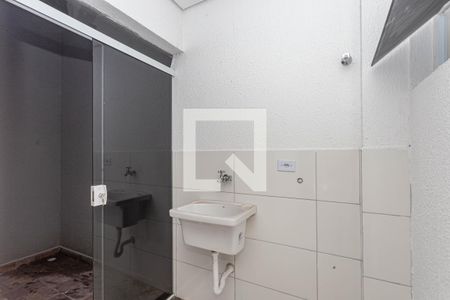 Apartamento à venda com 38m², 2 quartos e sem vaga Apartamento à venda com 38m², 2 quartos e sem vagaArea de Serviços