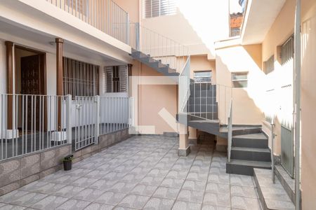 Casa para alugar com 120m², 2 quartos e 1 vagaÁrea comum - Quintal