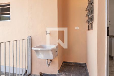 Casa para alugar com 120m², 2 quartos e 1 vagaÁrea de Serviço