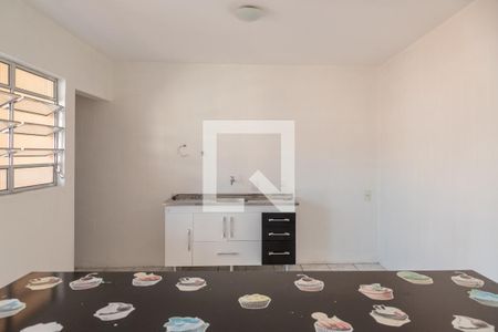 Casa para alugar com 120m², 2 quartos e 1 vagaCozinha