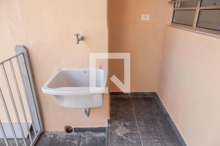 Casa para alugar com 120m², 2 quartos e 1 vagaÁrea de Serviço