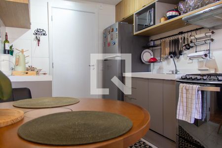 Cozinha de apartamento à venda com 1 quarto, 27m² em Barra Funda, São Paulo