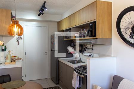 Cozinha de apartamento à venda com 1 quarto, 27m² em Barra Funda, São Paulo